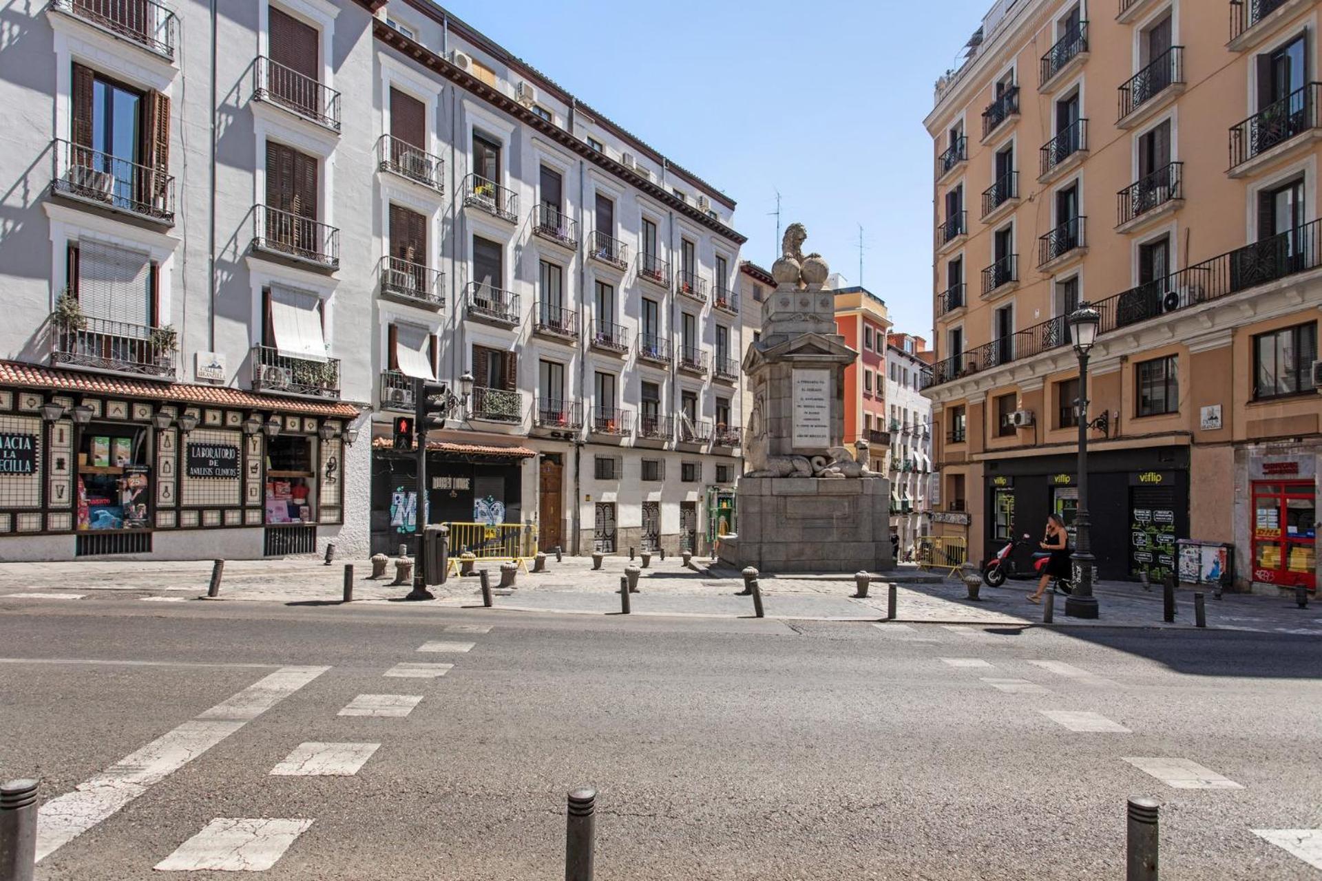 Limehome Madrid Calle De La Paloma Bagian luar foto