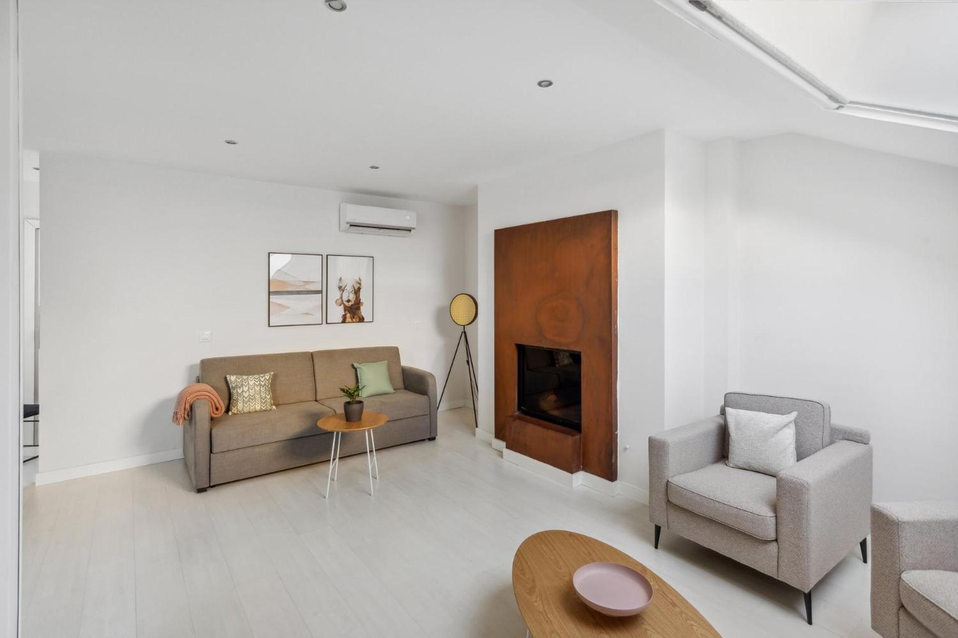 Limehome Madrid Calle De La Paloma Bagian luar foto